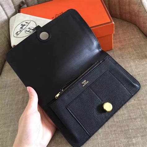 hermes dogon wallet review